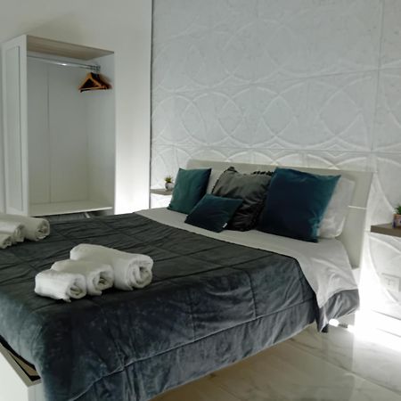 Donna Rita House Appartement Napels Buitenkant foto