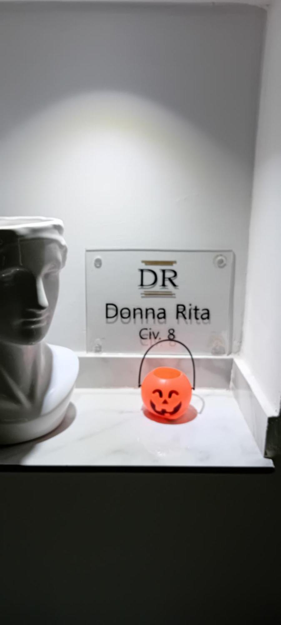Donna Rita House Appartement Napels Buitenkant foto
